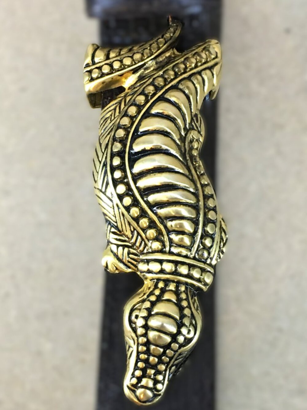 Vintage CARLISLE Alligator Buckle Belt - size small 🐊 Reptile Embossed 80s - Picture 8 of 15